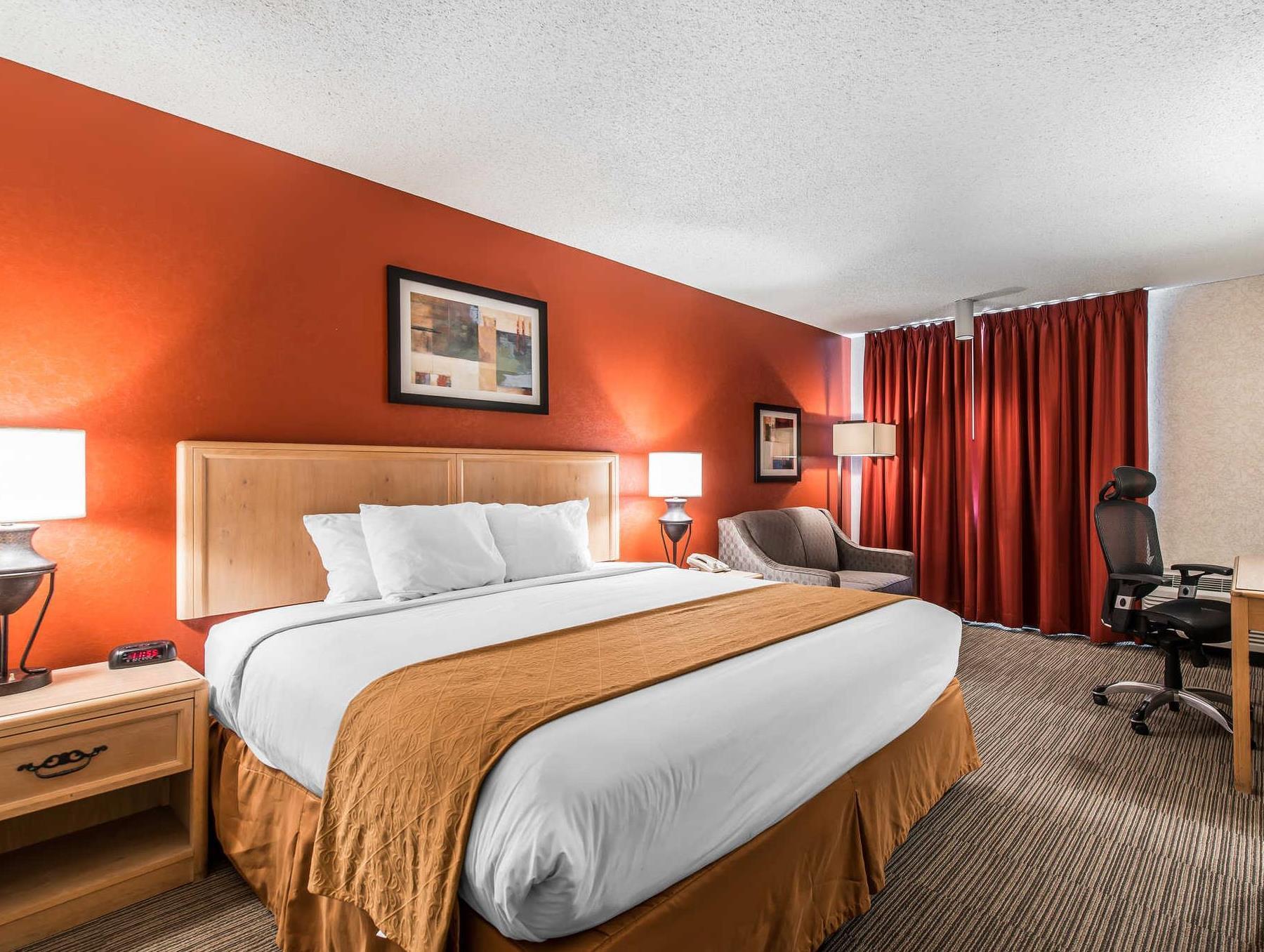Quality Inn & Suites Garden Of The Gods Колорадо Спрингс Екстериор снимка