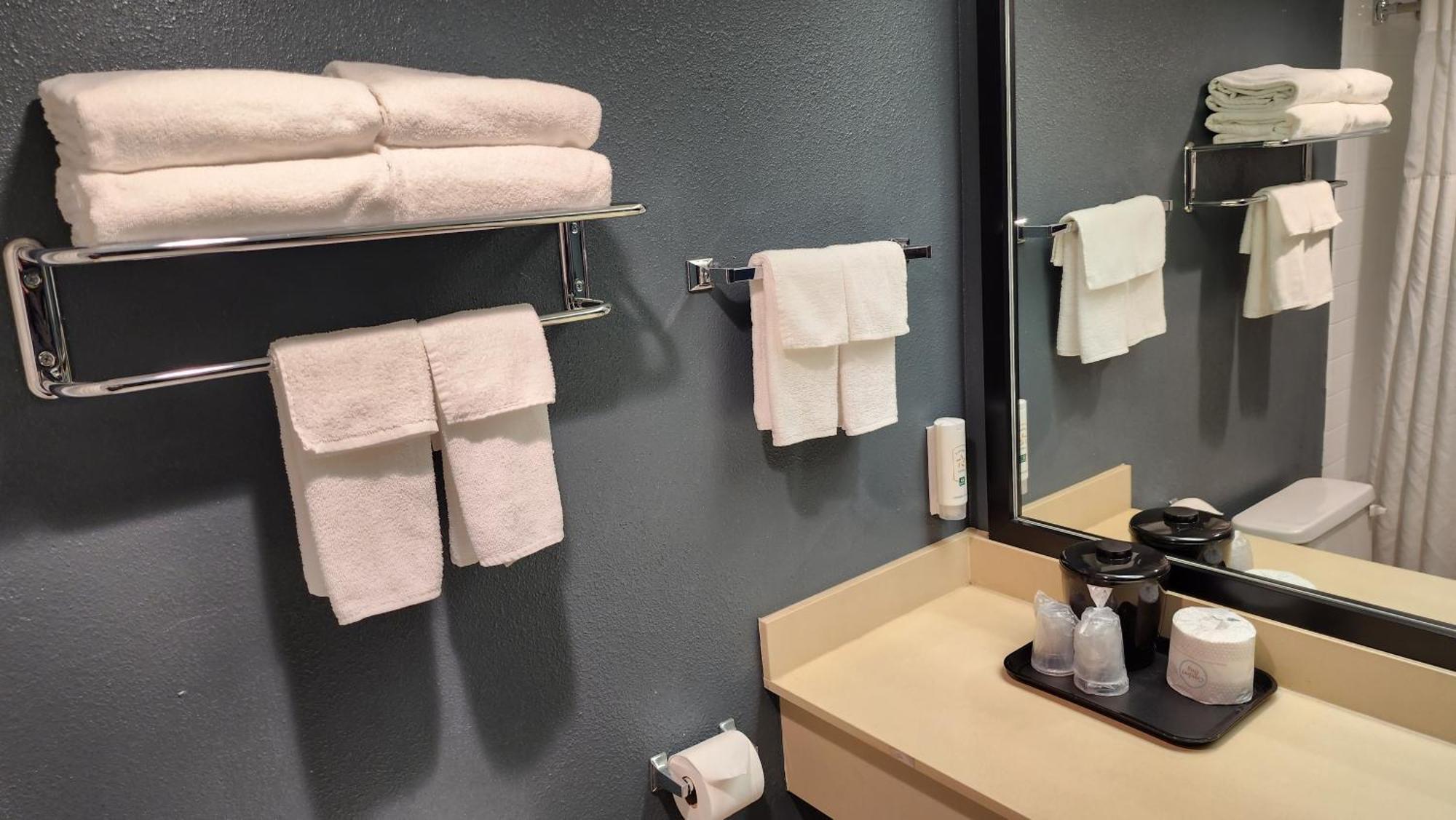 Quality Inn & Suites Garden Of The Gods Колорадо Спрингс Екстериор снимка